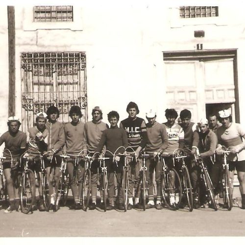 Grupeta en Lorca del año 75