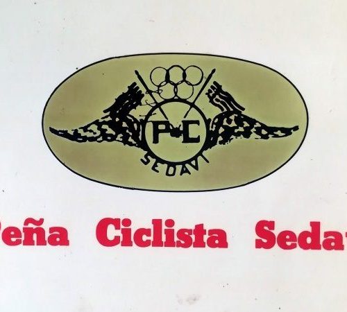 Equipo Automóviles Benetússer de la categoría cadete de la Peña Ciclista Sedaví – 1987