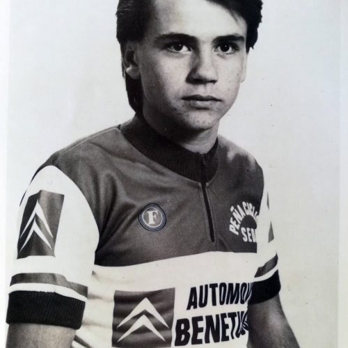 Equipo Automóviles Benetússer de la categoría cadete de la Peña Ciclista Sedaví – 1987