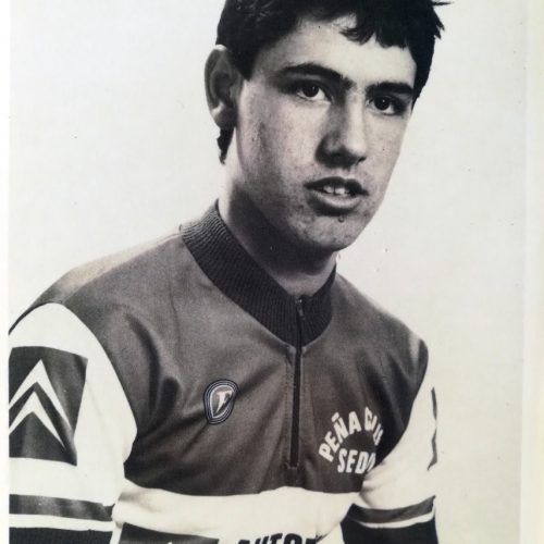 Equipo Automóviles Benetússer de la categoría cadete de la Peña Ciclista Sedaví – 1987