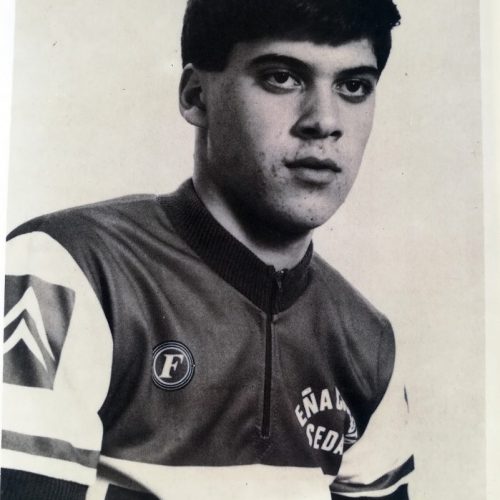 Equipo Automóviles Benetússer de la categoría cadete de la Peña Ciclista Sedaví – 1987