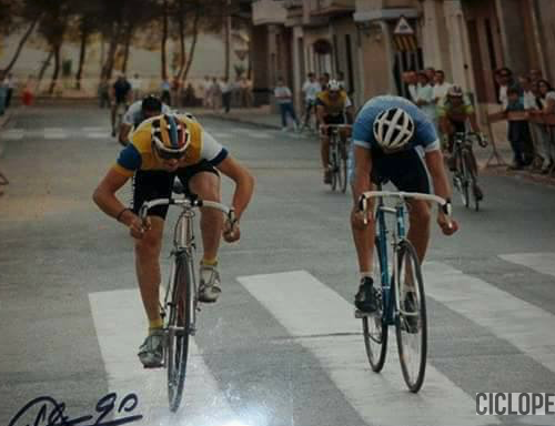 Sprint final en el Trofeo Preciosísima Sangre de Picanya – juveniles (1990)