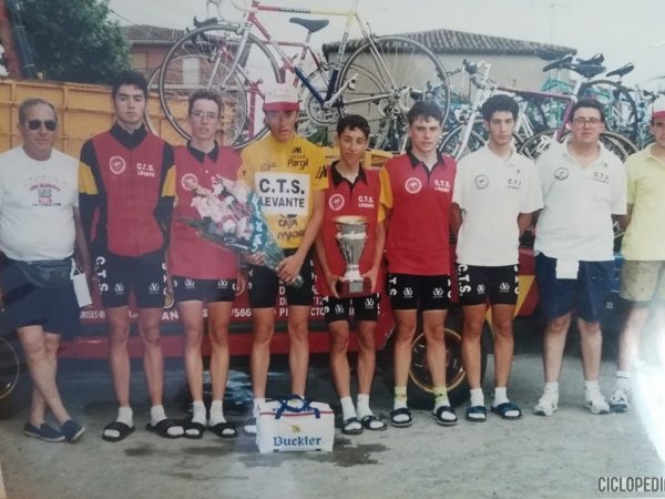 Equipo CTS Levante en la Ruta del vino de Madrid – juveniles 1993