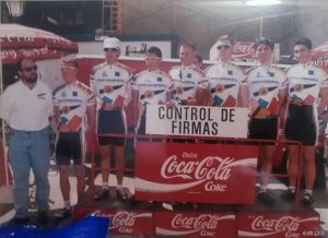 Imagen de Equipo Porcelanatto en la Vuelta a la Ribera, 1998