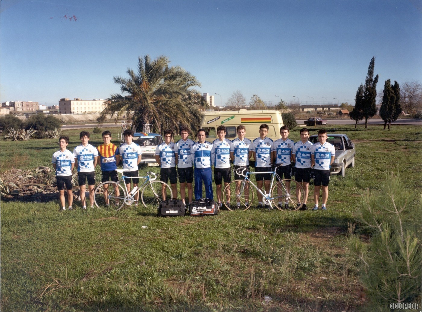 Equipo juvenil Club Ciclista San Marcelino – Elite Electrodomésticos (Valencia)