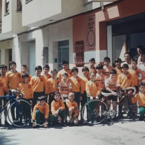 Presentación de la Escola Ciclista de Sueca (Valencia) del año 1988