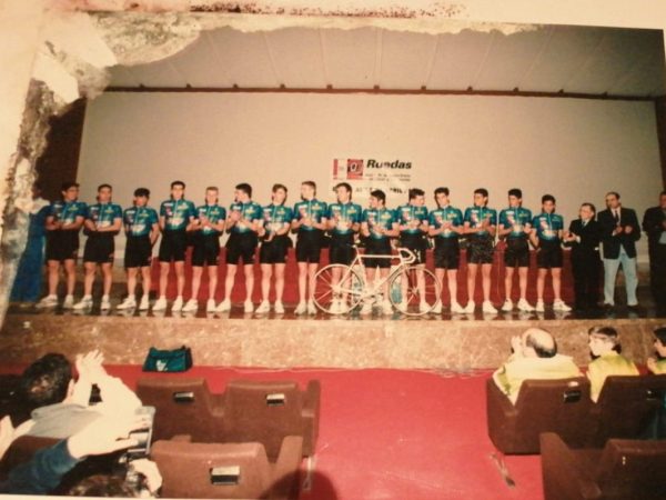 Presentación equipo juvenil 2 Ruedas (Valencia) – 1994